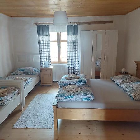 Apartmány U Tří Sluncí Hroubovice Exterior foto