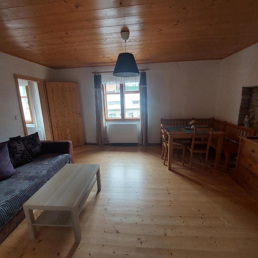 Apartmány U Tří Sluncí Hroubovice Exterior foto