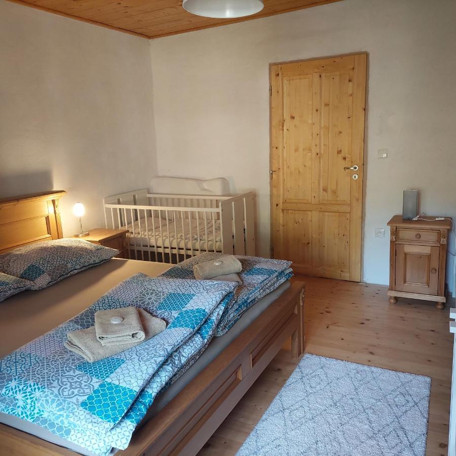 Apartmány U Tří Sluncí Hroubovice Exterior foto