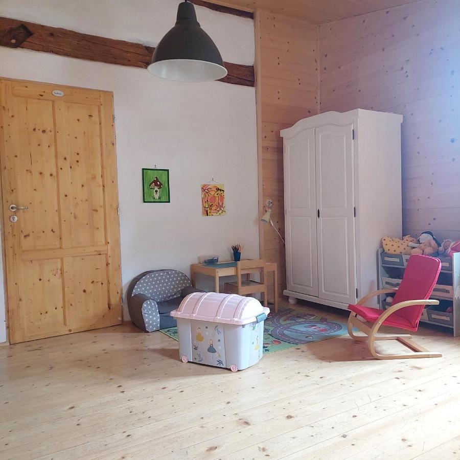 Apartmány U Tří Sluncí Hroubovice Exterior foto