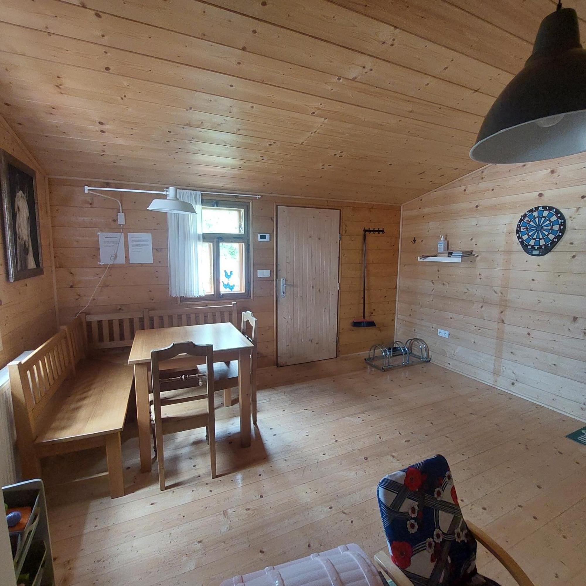 Apartmány U Tří Sluncí Hroubovice Exterior foto