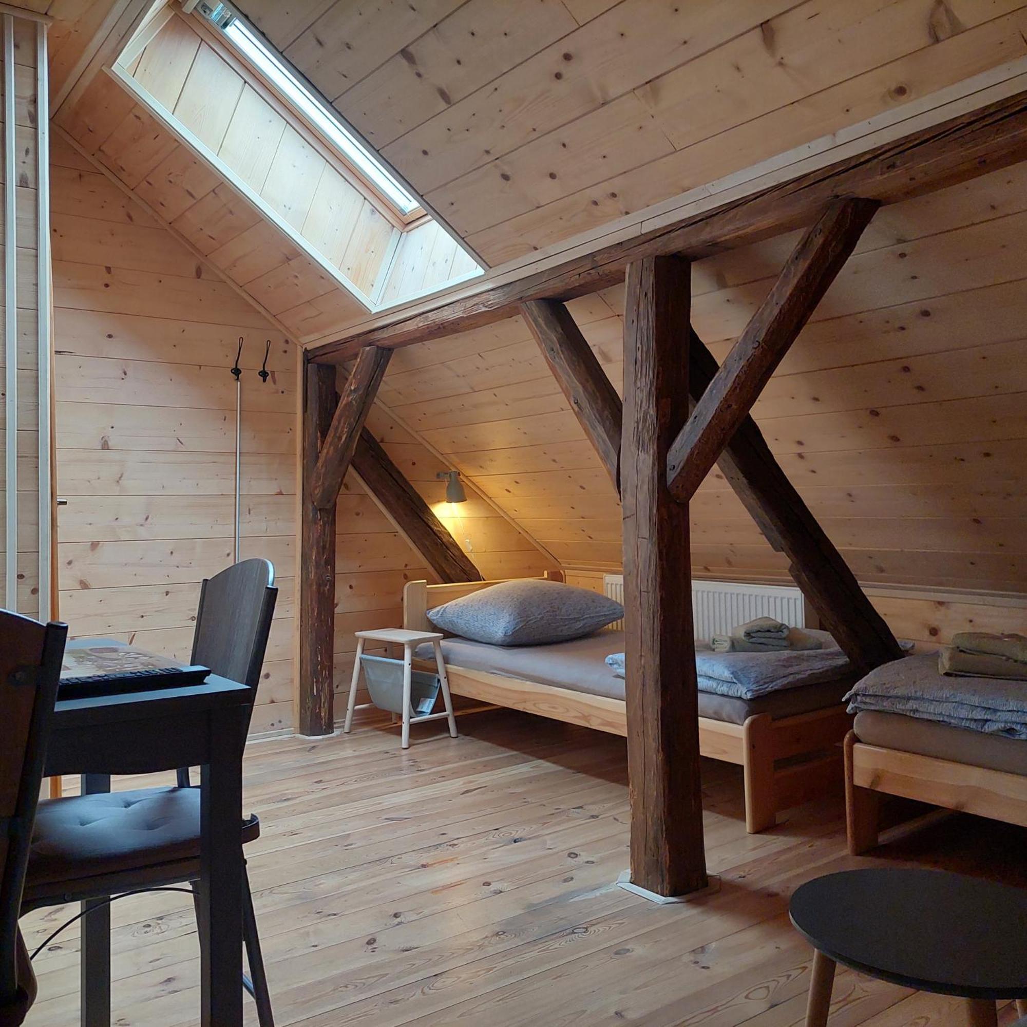 Apartmány U Tří Sluncí Hroubovice Exterior foto