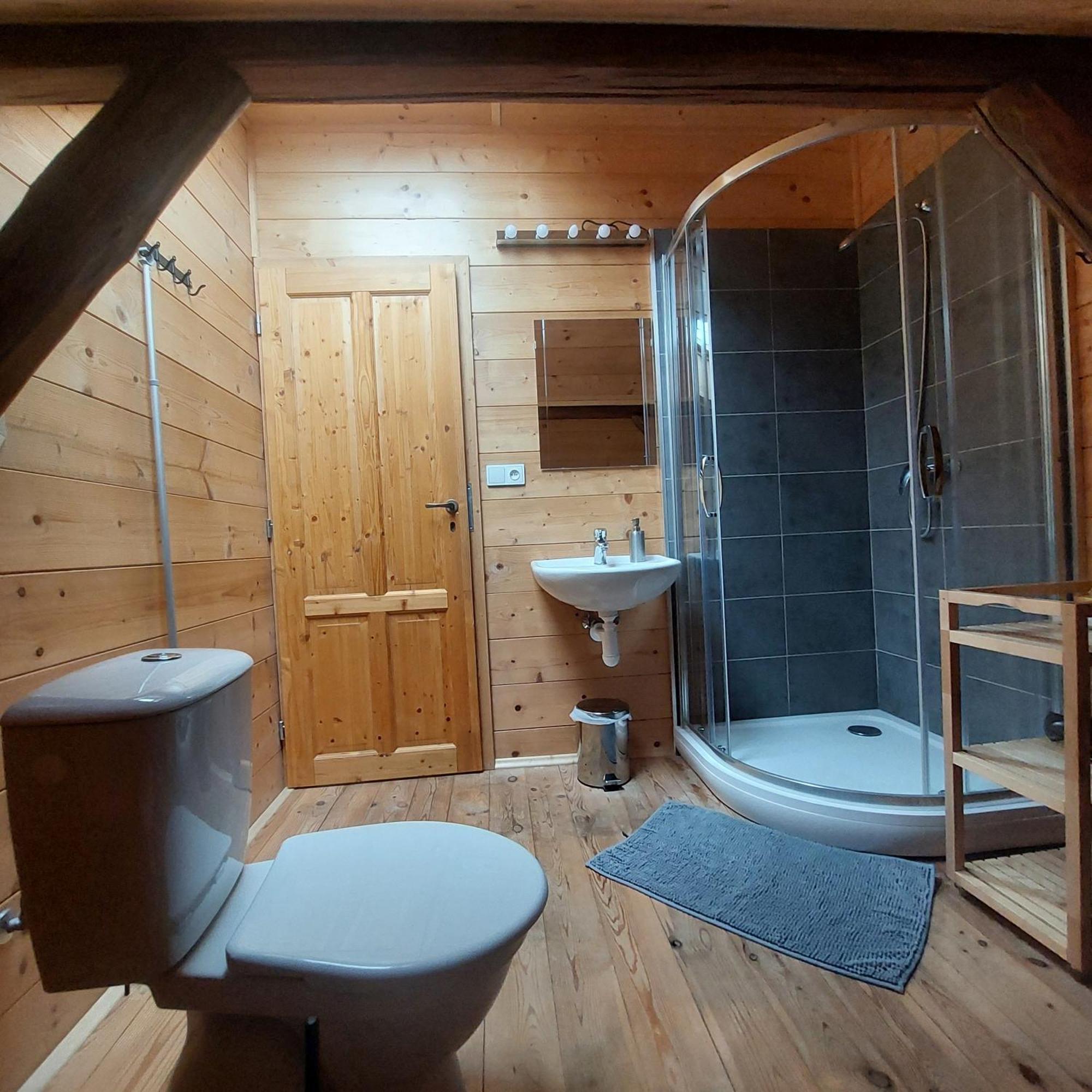 Apartmány U Tří Sluncí Hroubovice Exterior foto